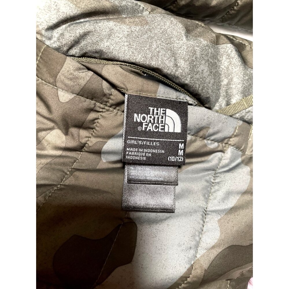 The North Face Girls Reversible Jacket 4T Camo Puffer Fur Snow - Picture 4 of 8